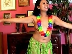Sexy MILFs hawaiian hula dance and squirting pussy